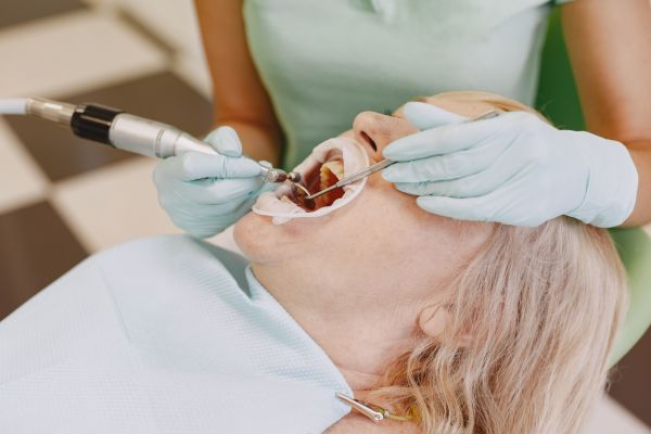 Découvrez les meilleures options de soins dentaires à genève