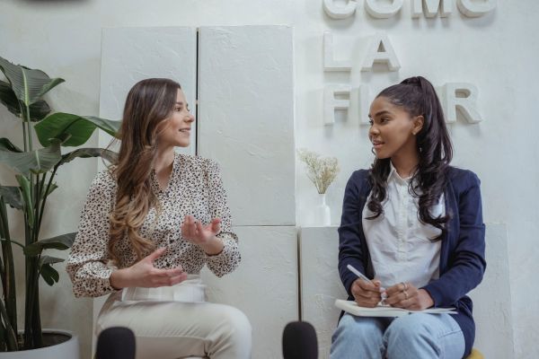 Les 5 avantages d'un coach de vie à paris pour votre transformation.